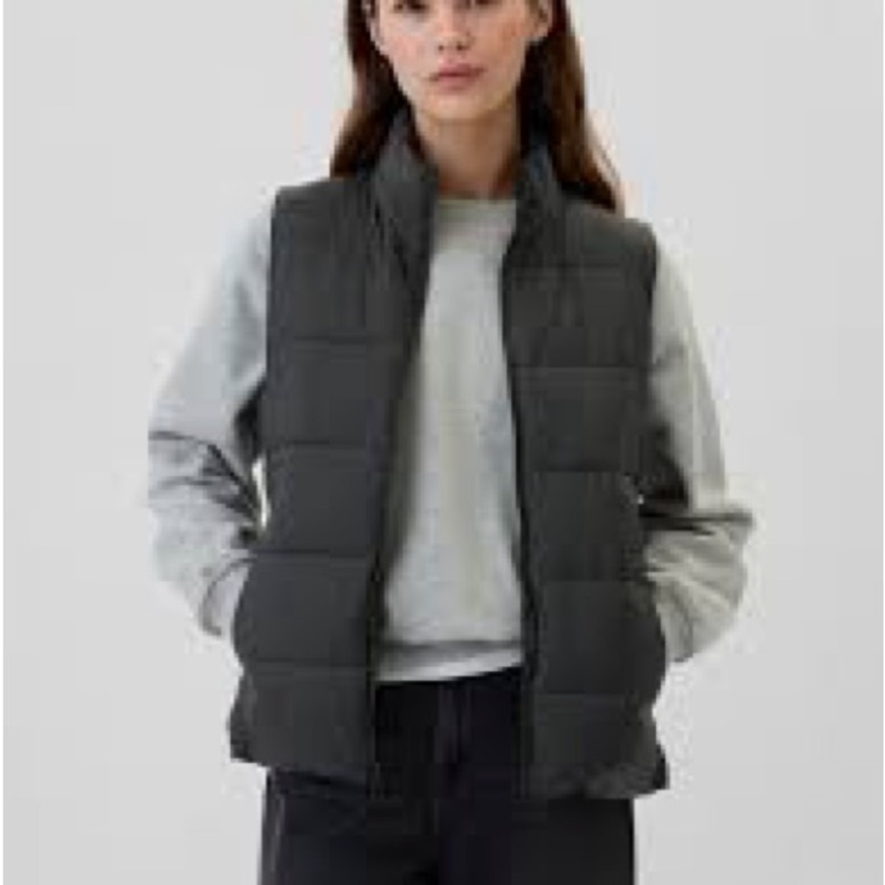 GAP Cold Control Puffer Vest